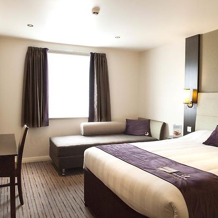 Premier Inn Stevenage Central Εξωτερικό φωτογραφία