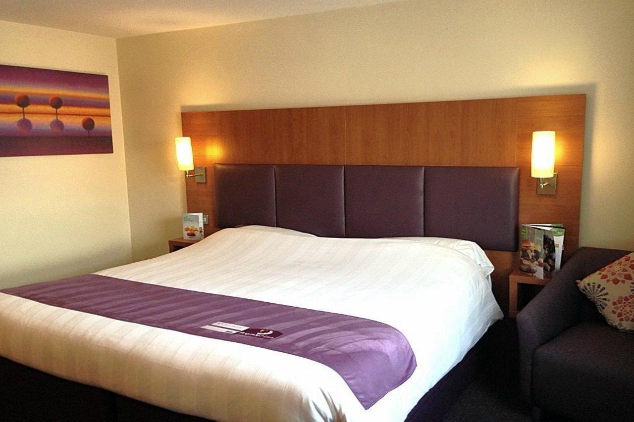 Premier Inn Stevenage Central Εξωτερικό φωτογραφία